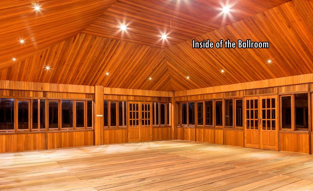 Botanica Nature Resort Bitung Экстерьер фото